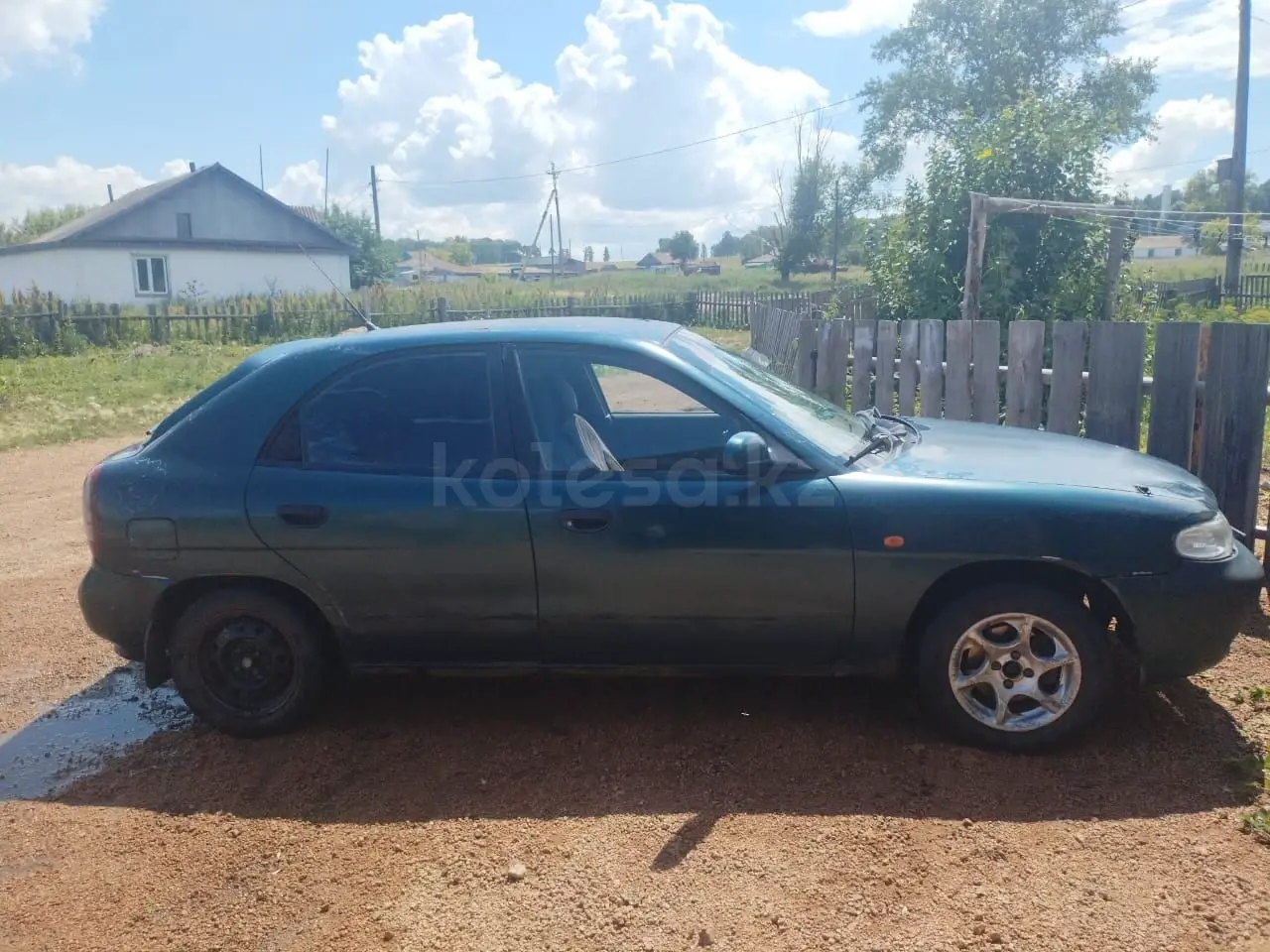 Daewoo Nubira, 1998