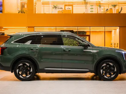 Kia Sorento Comfort 2026 года за 18 990 000 тг. в Жетысай – фото 17