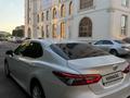 Toyota Camry 2023 года за 15 000 000 тг. в Актобе – фото 5