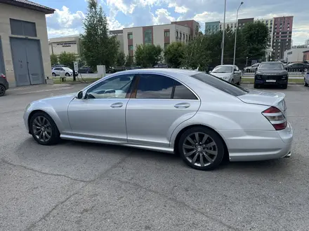 Mercedes-Benz S 320 2006 года за 6 800 000 тг. в Астана – фото 3