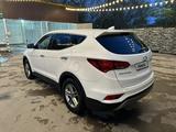 Hyundai Santa Fe 2017 года за 10 700 000 тг. в Алматы – фото 3