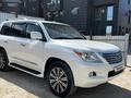 Lexus LX 570 2011 годаfor22 000 000 тг. в Актау