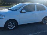 Chevrolet Aveo 2013 года за 3 500 000 тг. в Усть-Каменогорск – фото 2