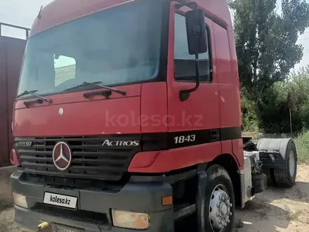 Mercedes-Benz  1843 1998 года за 17 000 000 тг. в Жаркент – фото 3