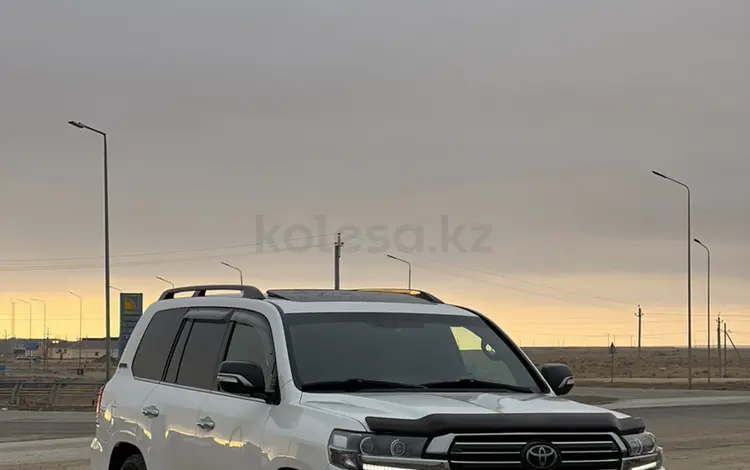 Toyota Land Cruiser 2019 годаүшін44 444 444 тг. в Актобе