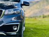 Kia Carnival 2016 годаүшін10 100 000 тг. в Алматы – фото 5