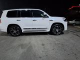 Toyota Land Cruiser 2020 года за 40 000 000 тг. в Алматы – фото 2