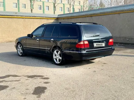 Mercedes-Benz E 320 1998 года за 5 000 000 тг. в Шымкент – фото 4