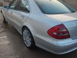 Mercedes-Benz E 320 2005 года за 7 000 000 тг. в Шымкент