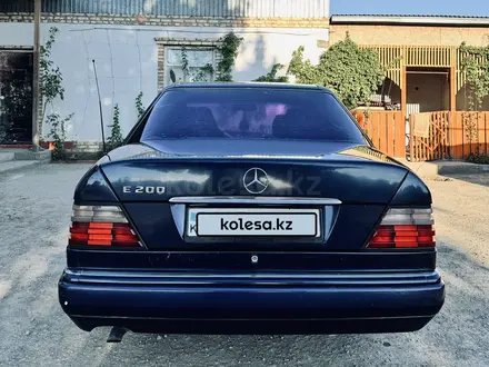 Mercedes-Benz E 200 1994 года за 1 900 000 тг. в Кызылорда – фото 7