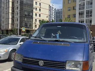 Volkswagen Caravelle