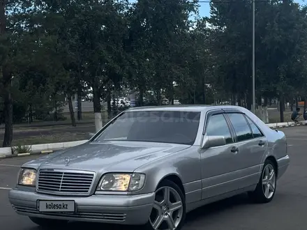 Mercedes-Benz S 500 1997 года за 5 100 000 тг. в Павлодар – фото 2