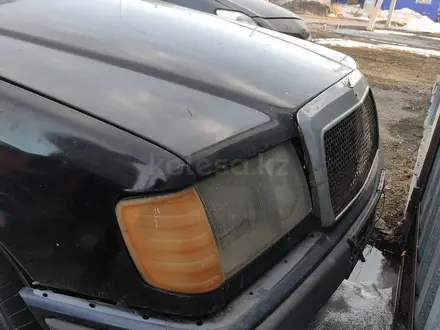 Mercedes-Benz E 230 1989 года за 450 000 тг. в Астана – фото 3