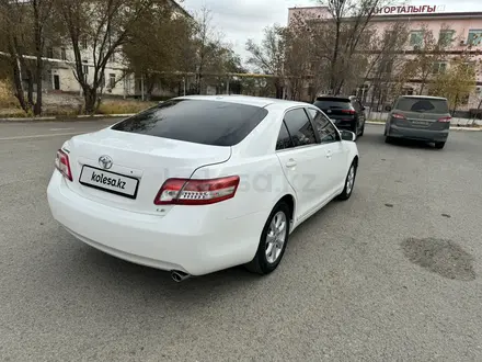 Toyota Camry 2010 года за 7 000 000 тг. в Атырау – фото 8