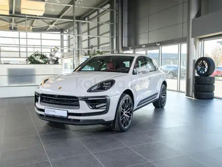Porsche Macan 2025 года за 45 900 000 тг. в Алматы