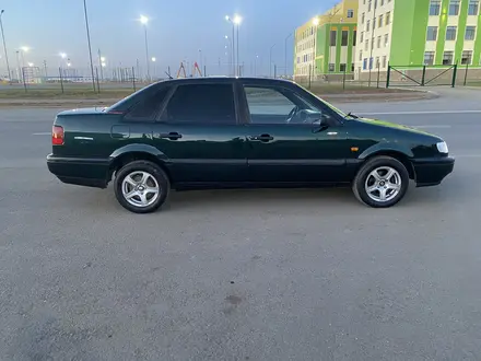 Volkswagen Passat 1994 года за 1 850 000 тг. в Астана – фото 5