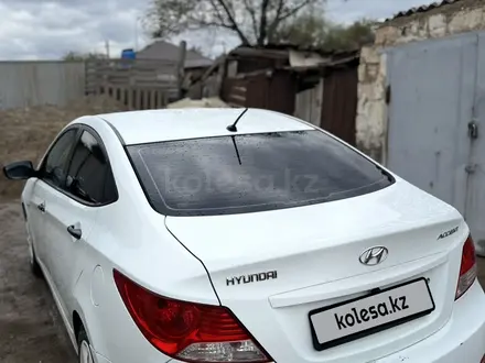 Hyundai Accent 2012 года за 4 900 000 тг. в Атырау – фото 3