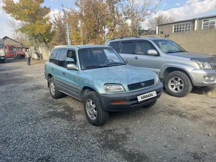 Toyota RAV4 1997 года за 3 200 000 тг. в Талдыкорган – фото 2