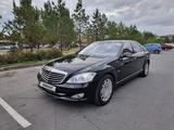 Mercedes-Benz S 65 AMG 2007 годаүшін7 500 000 тг. в Астана