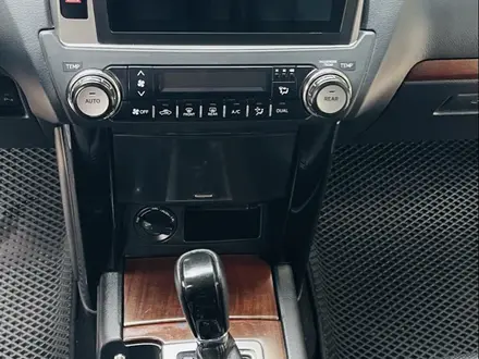 Toyota Land Cruiser Prado 2014 года за 16 800 000 тг. в Алматы – фото 19