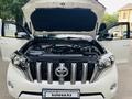Toyota Land Cruiser Prado 2014 года за 16 800 000 тг. в Алматы – фото 26
