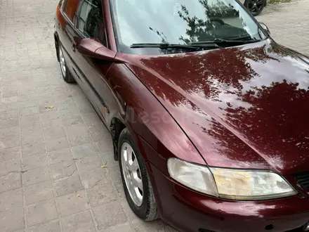 Opel Vectra 1998 года за 1 650 000 тг. в Костанай – фото 2