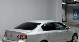 Volkswagen Passat 2006 годаүшін2 950 000 тг. в Астана – фото 4