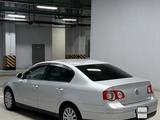 Volkswagen Passat 2006 годаүшін2 950 000 тг. в Астана – фото 5