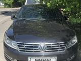 Volkswagen Passat CC 2013 года за 7 000 000 тг. в Алматы – фото 2