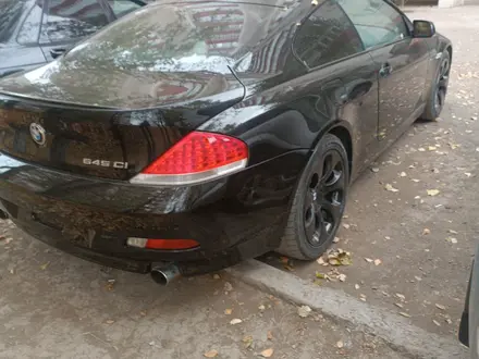 BMW 645 2004 года за 5 500 000 тг. в Актобе – фото 4