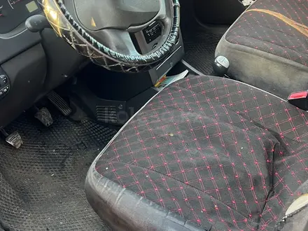 ВАЗ (Lada) Priora 2171 2012 года за 1 600 000 тг. в Усть-Каменогорск – фото 4