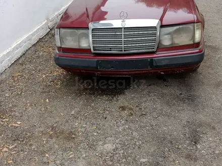 Mercedes-Benz E 230 1992 года за 700 000 тг. в Кызылорда