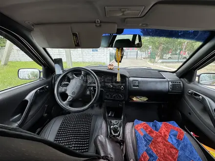 Volkswagen Passat 1996 года за 1 800 000 тг. в Костанай – фото 9