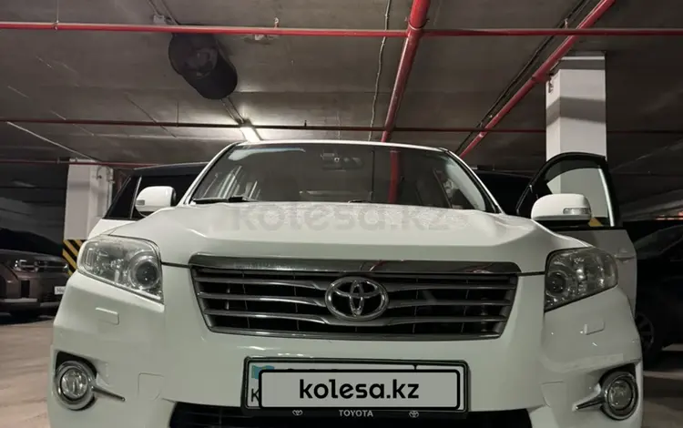 Toyota RAV4 2011 годаүшін9 600 000 тг. в Караганда