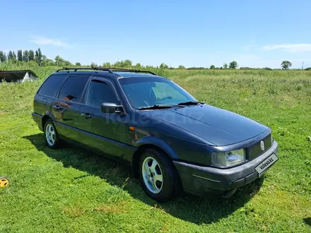 Volkswagen Passat 1993 года за 2 600 000 тг. в Талгар – фото 2