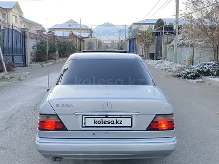 Mercedes-Benz E 280 1995 года за 3 500 000 тг. в Алматы – фото 3