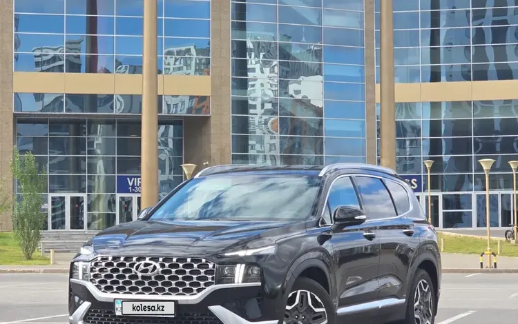 Hyundai Santa Fe 2023 года за 15 500 000 тг. в Астана