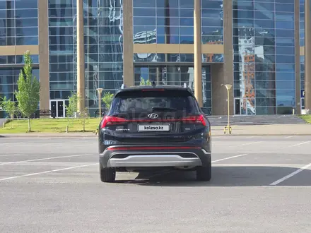 Hyundai Santa Fe 2023 года за 15 500 000 тг. в Астана – фото 7