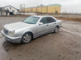 Mercedes-Benz E 230 1995 годаүшін2 300 000 тг. в Караганда – фото 3