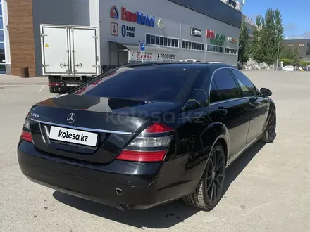 Mercedes-Benz S 500 2005 года за 7 000 000 тг. в Актобе – фото 5