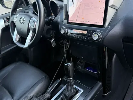 Toyota Land Cruiser Prado 2014 года за 19 000 000 тг. в Алматы – фото 19