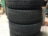 Резина зимняя 255/55 r18 Dunlop, из Японии за 82 000 тг. в Алматы