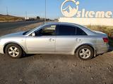 Hyundai Sonata 2009 годаүшін4 500 000 тг. в Усть-Каменогорск – фото 4