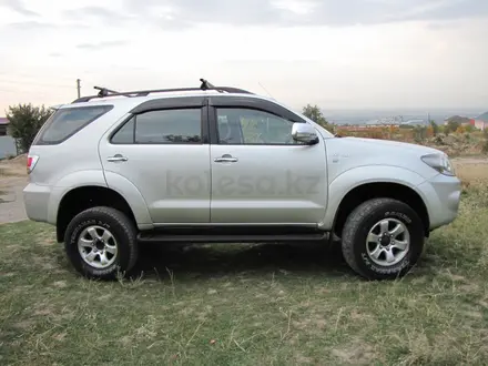 Toyota Fortuner 2007 года за 13 500 000 тг. в Алматы – фото 4