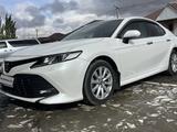 Toyota Camry 2020 годаүшін13 100 000 тг. в Актобе – фото 5