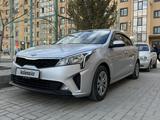 Kia Rio 2021 года за 7 999 999 тг. в Актау