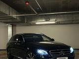 Mercedes-Benz E 220 2018 годаfor18 500 000 тг. в Алматы