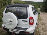 Chevrolet Niva 2014 года за 3 900 000 тг. в Риддер – фото 4