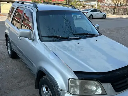 Honda CR-V 1998 года за 3 700 000 тг. в Алматы – фото 3