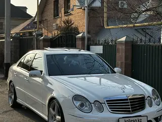 Mercedes-Benz E 500